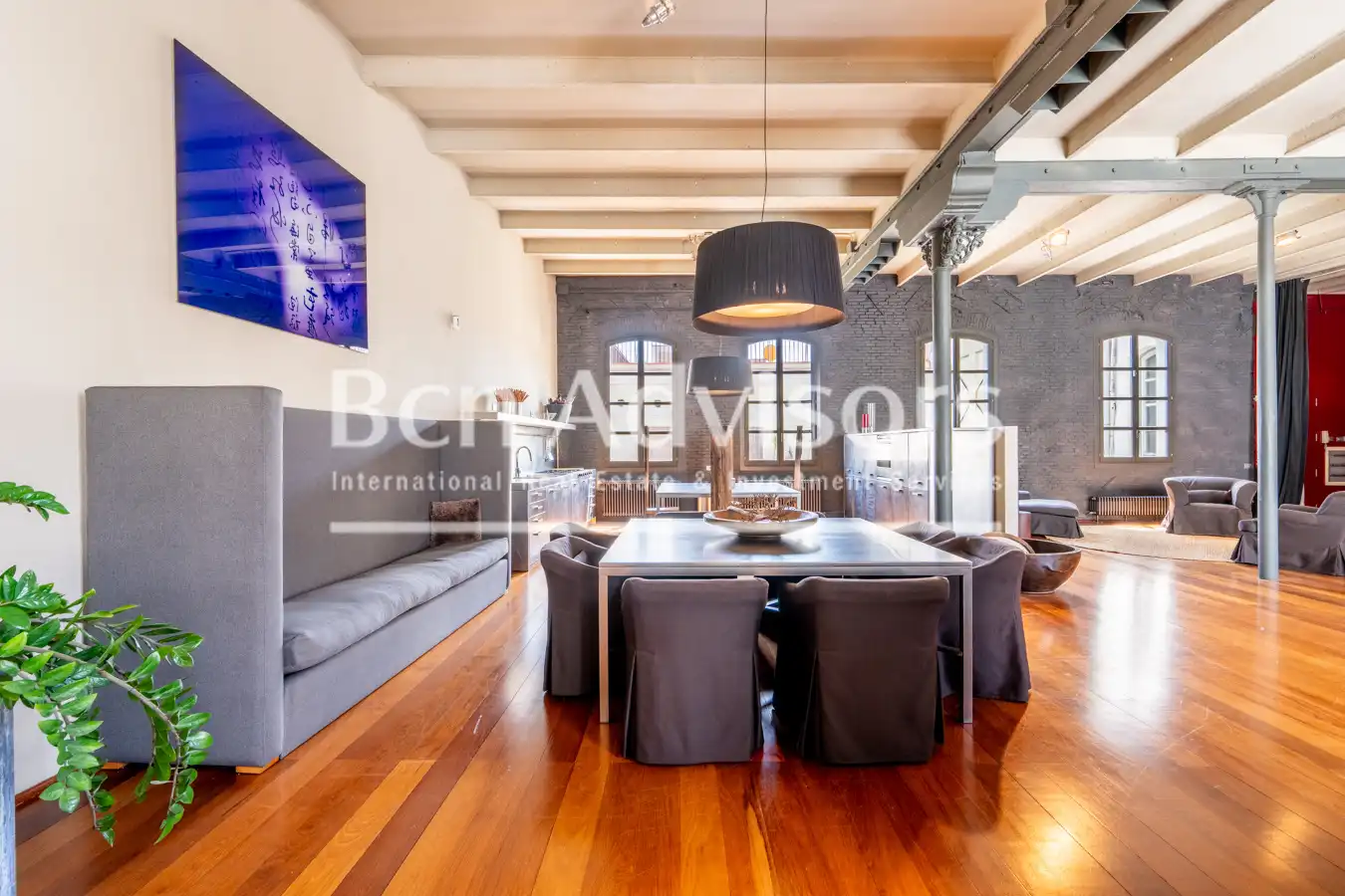 Esszimmer von Dachboden zur Miete in Barcelona mit Klimaanlage, Heizung und Terrasse