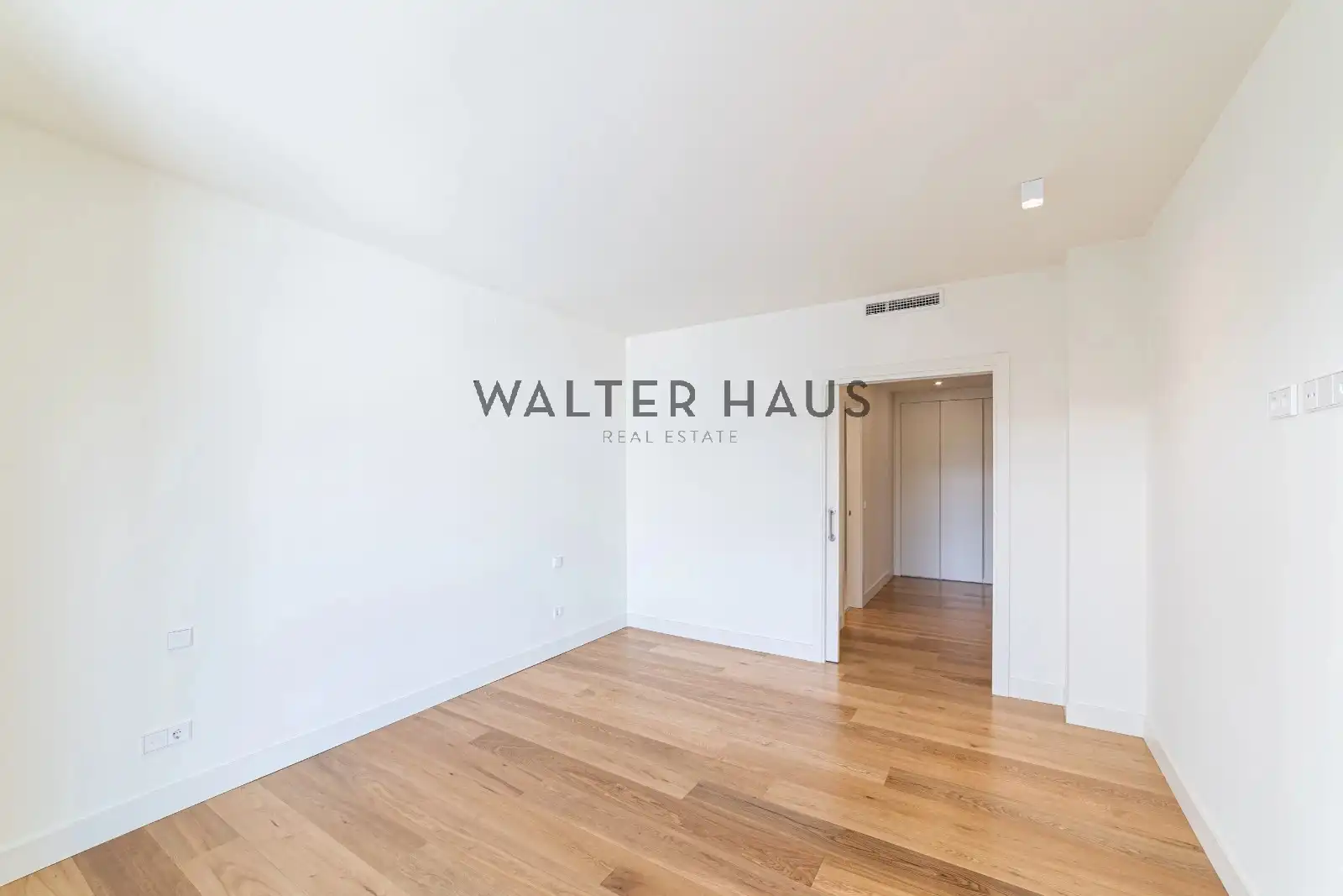 Habitación de Piso de alquiler en Madrid con Aire acondicionado, Calefacción y Horno