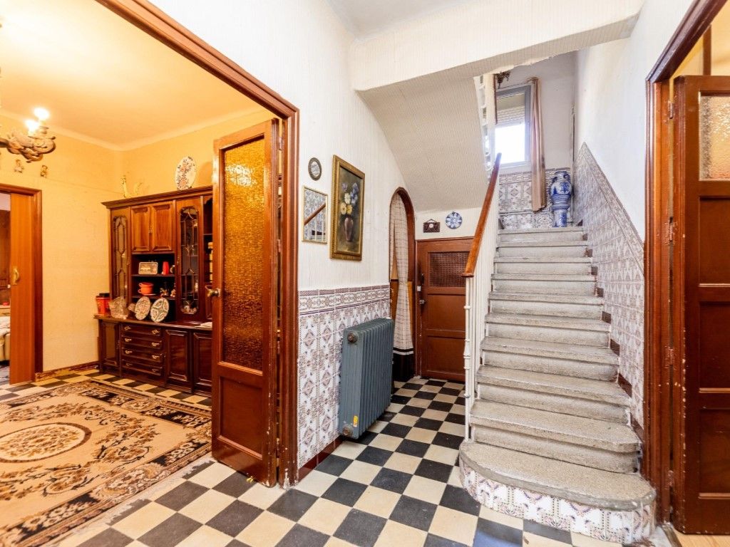 Single-family semi-detached for sale in  Madrid Capital  with Private garden, Storage room and Balcony