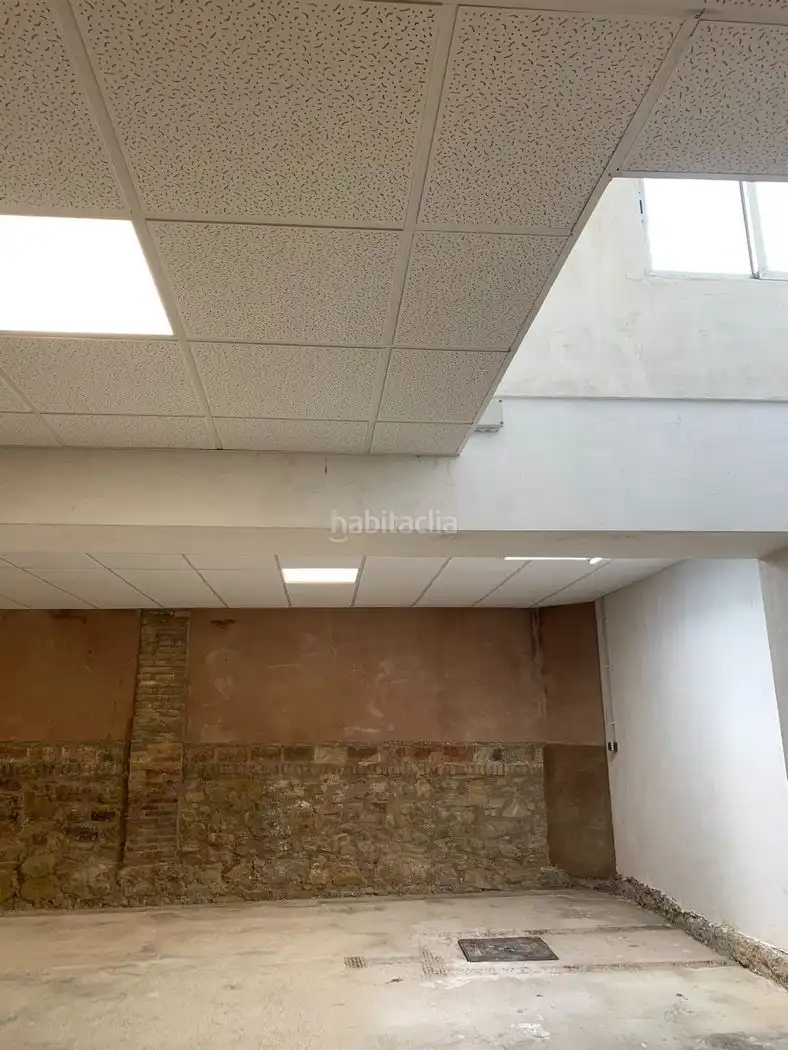 Nave industrial in vendita a Carrer Constància 8