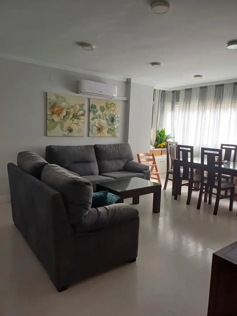 Piso con ascensor en venta en ayala, imagen 2