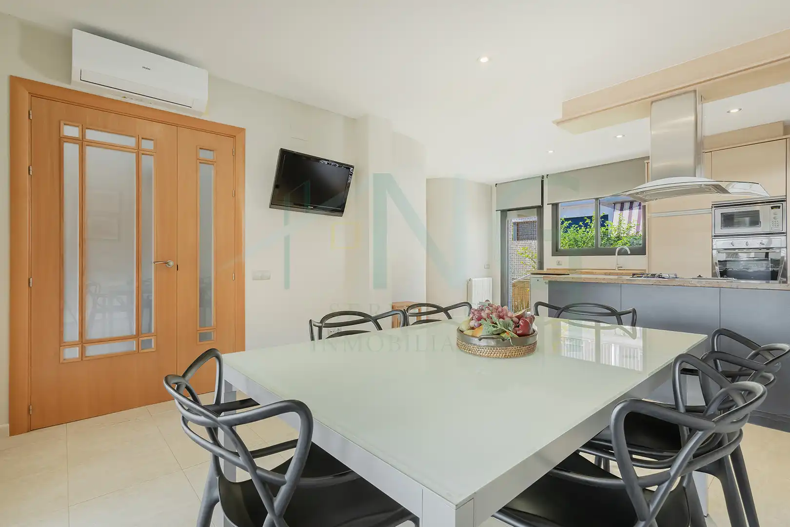 Casa con piscina en venta en el Carrer de Nicaragua, imagen 21