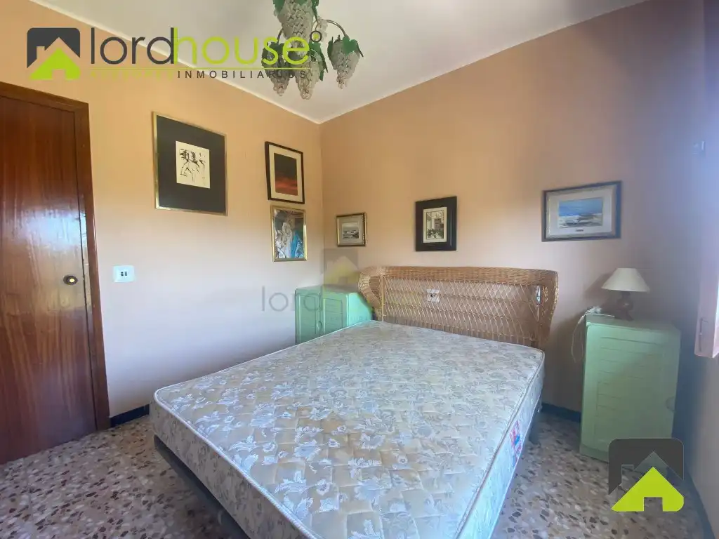 Bedroom of Houses for sale in Lorca