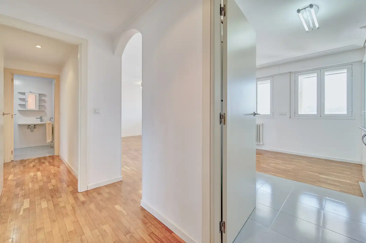 Piso en venta en  Pamplona / Iruña con Calefacción y Trastero