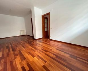 Dormitori de Pis en venda en Granollers amb Calefacció, Parquet i Terrassa