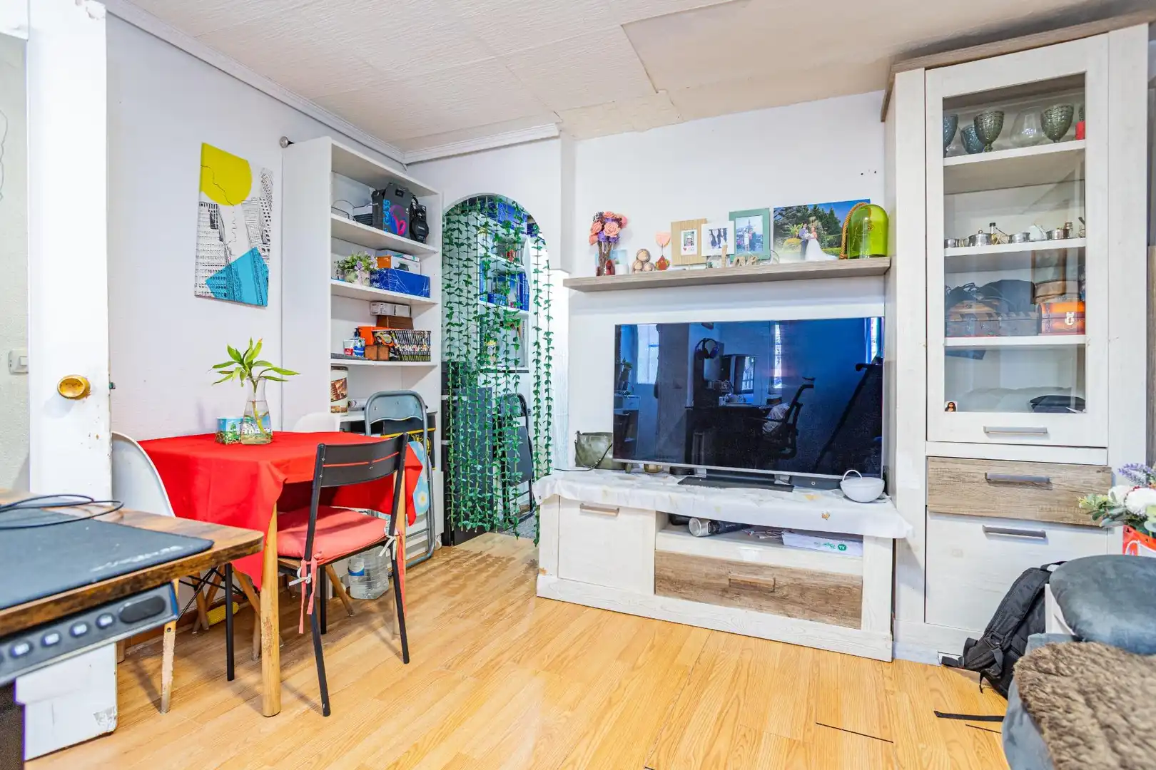 Living room of Houses for sale in Madrid  with Air Conditioner and Heating