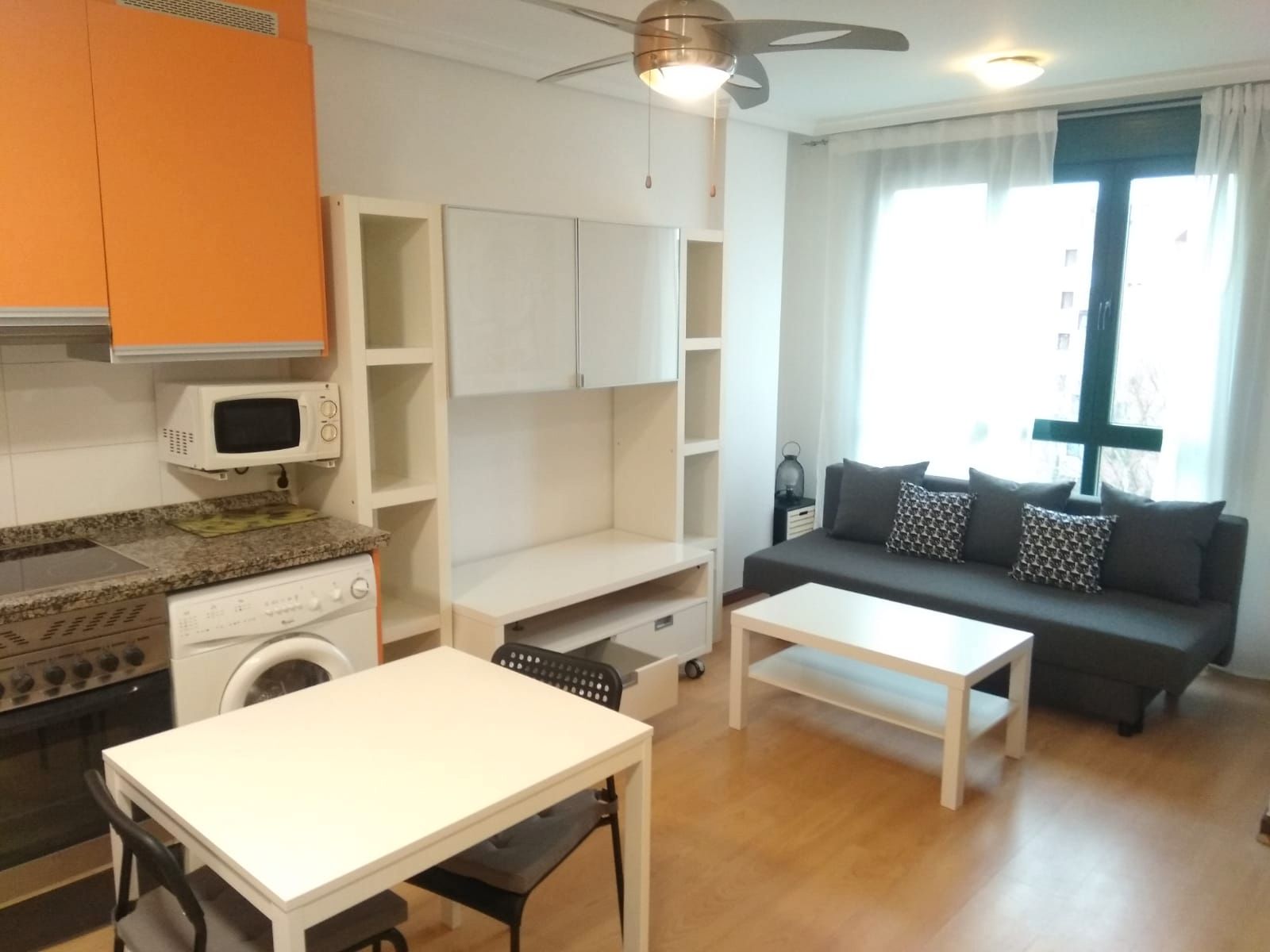 Apartment to rent in Calle Vetusta, 26, Fozaneldi - Tenderina