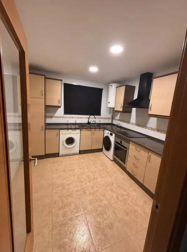 Kitchen of Flat for sale in Silla  with Air Conditioner, Heating and Balcony