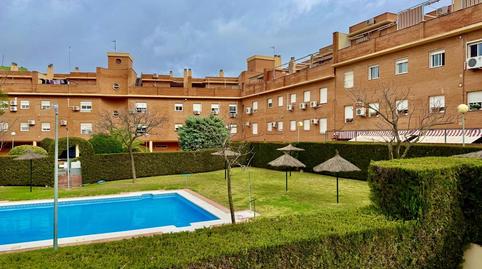 Foto 4 de Piso en venta en Madre Paula Montalt, Centro, Montequinto