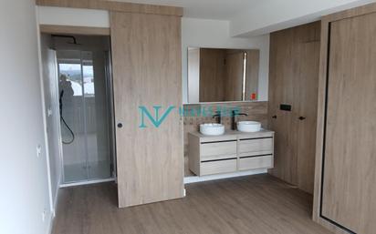 Bathroom of Flat for sale in Carballo  with Heating