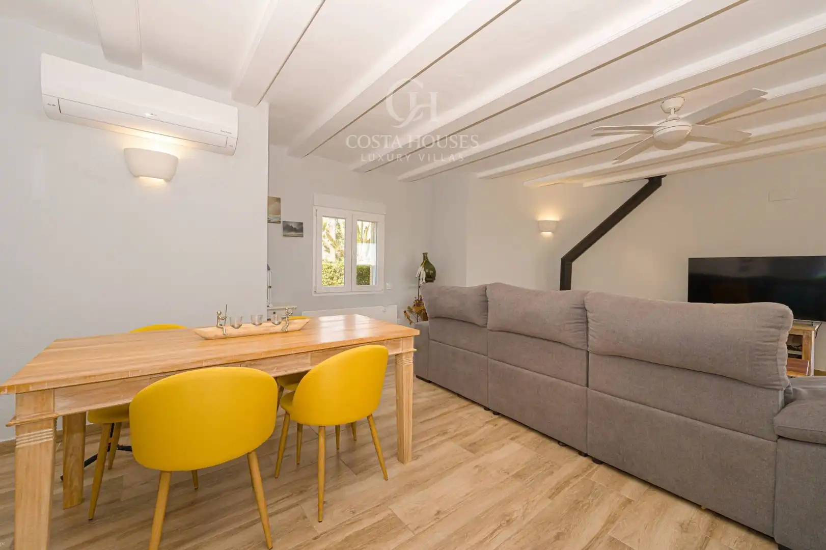 Sala d'estar de Casa o xalet en venda en Els Poblets amb Aire condicionat, Calefacció i Jardí privat