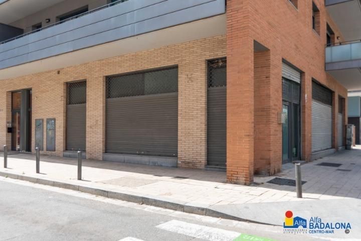 Exterior view of Premises to rent in Badalona
