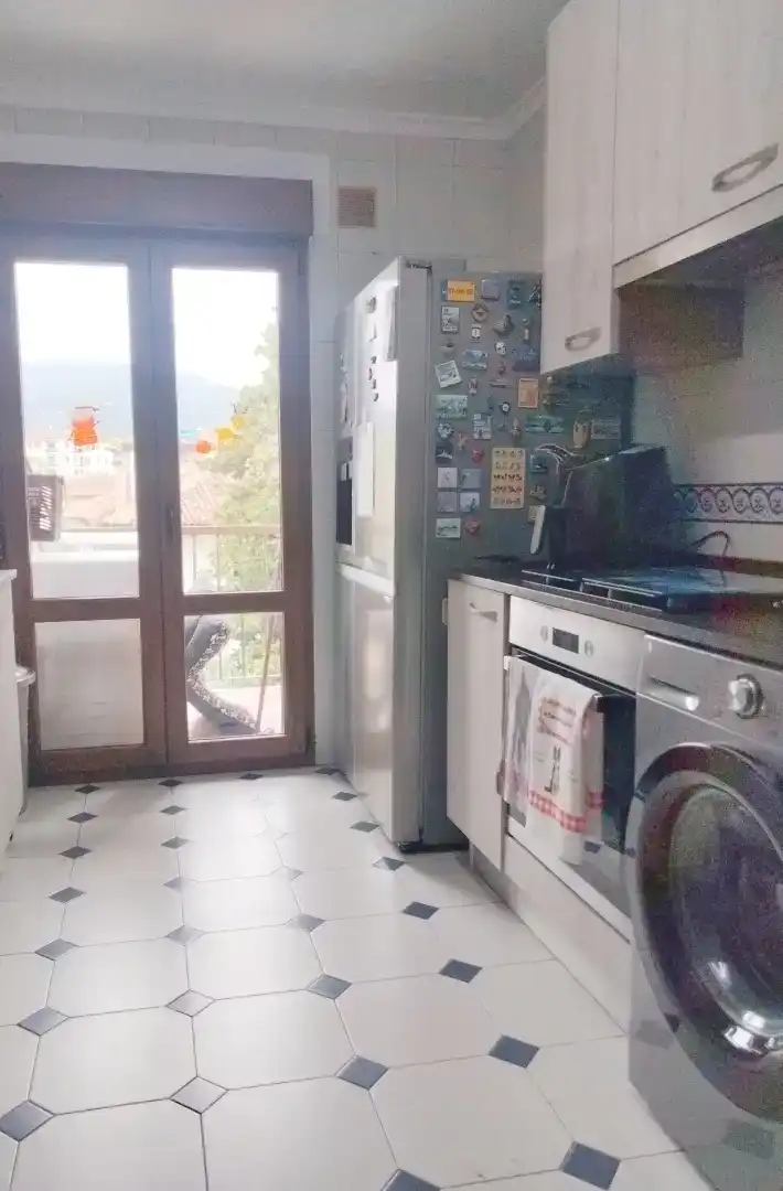 Cuina de Pis en venda en Pravia amb Balcó