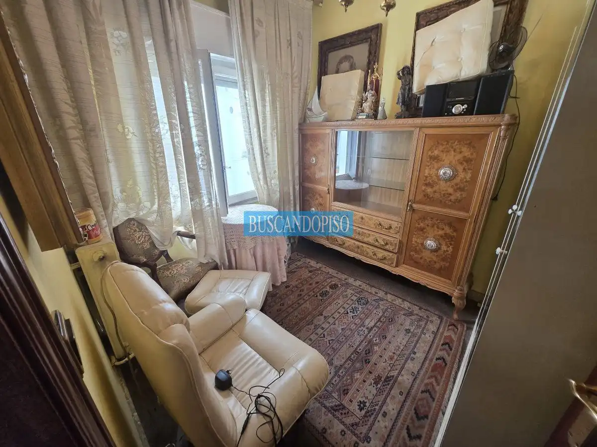 Wohnzimmer von Wohnung zum Verkauf in  Logroño mit Heizung, Terrasse und Abstellraum