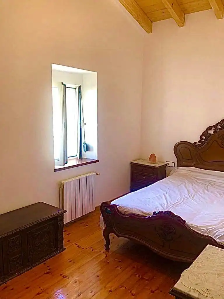 Habitación de Casa o chalet en venta en Arenas de Iguña con Calefacción, Parquet y Terraza