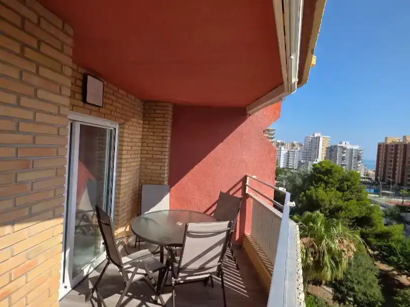 Terrasse von Wohnung zur Miete in Gandia mit Klimaanlage, Schwimmbad und Möbliert