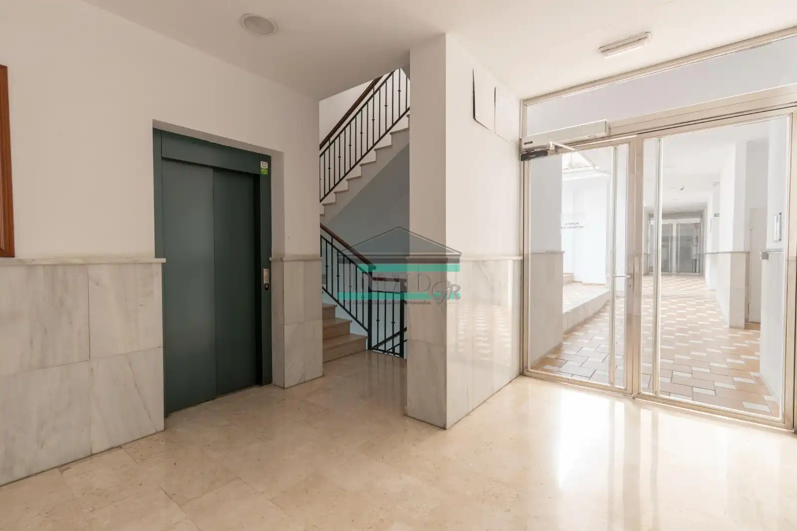 Flat for sale in Armilla  with Air Conditioner, Heating and Storage room