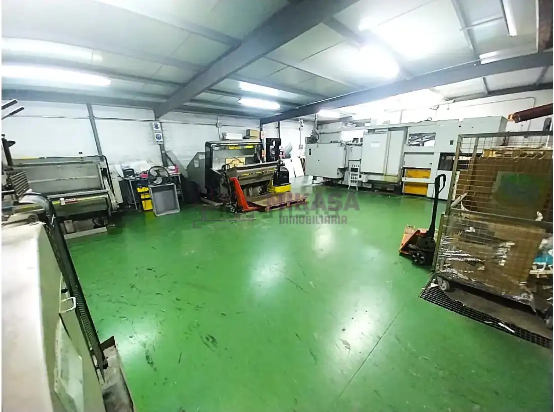 Nave industrial en alquiler en ARTESANOS, imagen 2