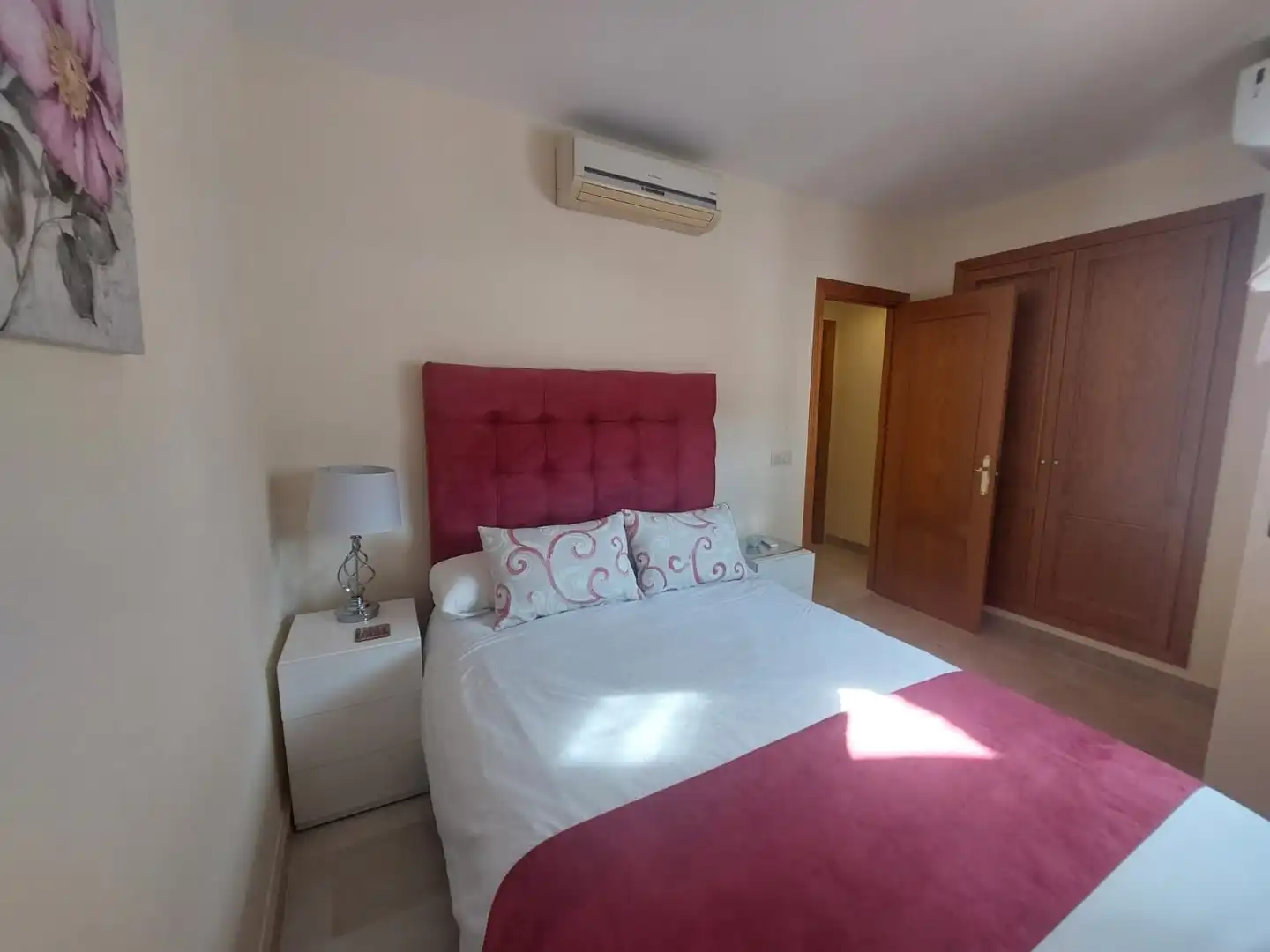 Schlafzimmer von Maisonette zum Verkauf in Benahavís mit Klimaanlage, Terrasse und Möbliert