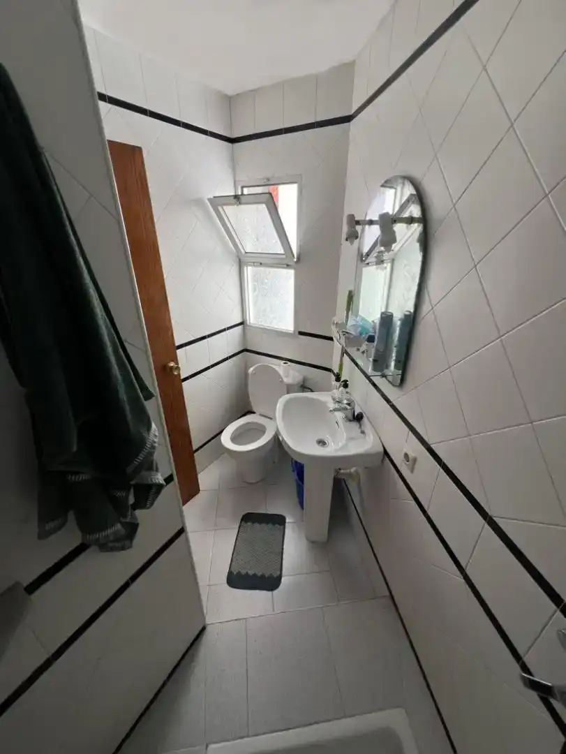 Baño de Piso en venta en Algeciras con Trastero