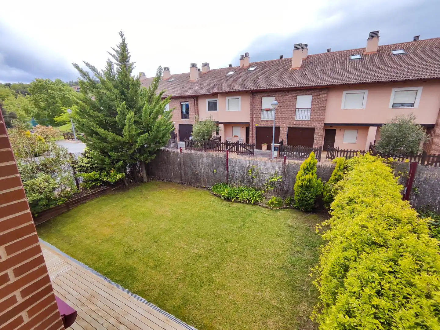 Jardín de Casa adosada en venta en Sojuela con Calefacción, Jardín privado y Parquet