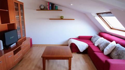 Foto 5 de Piso en venta en Rúa Víctor Velasco, 1, Carral, A Coruña