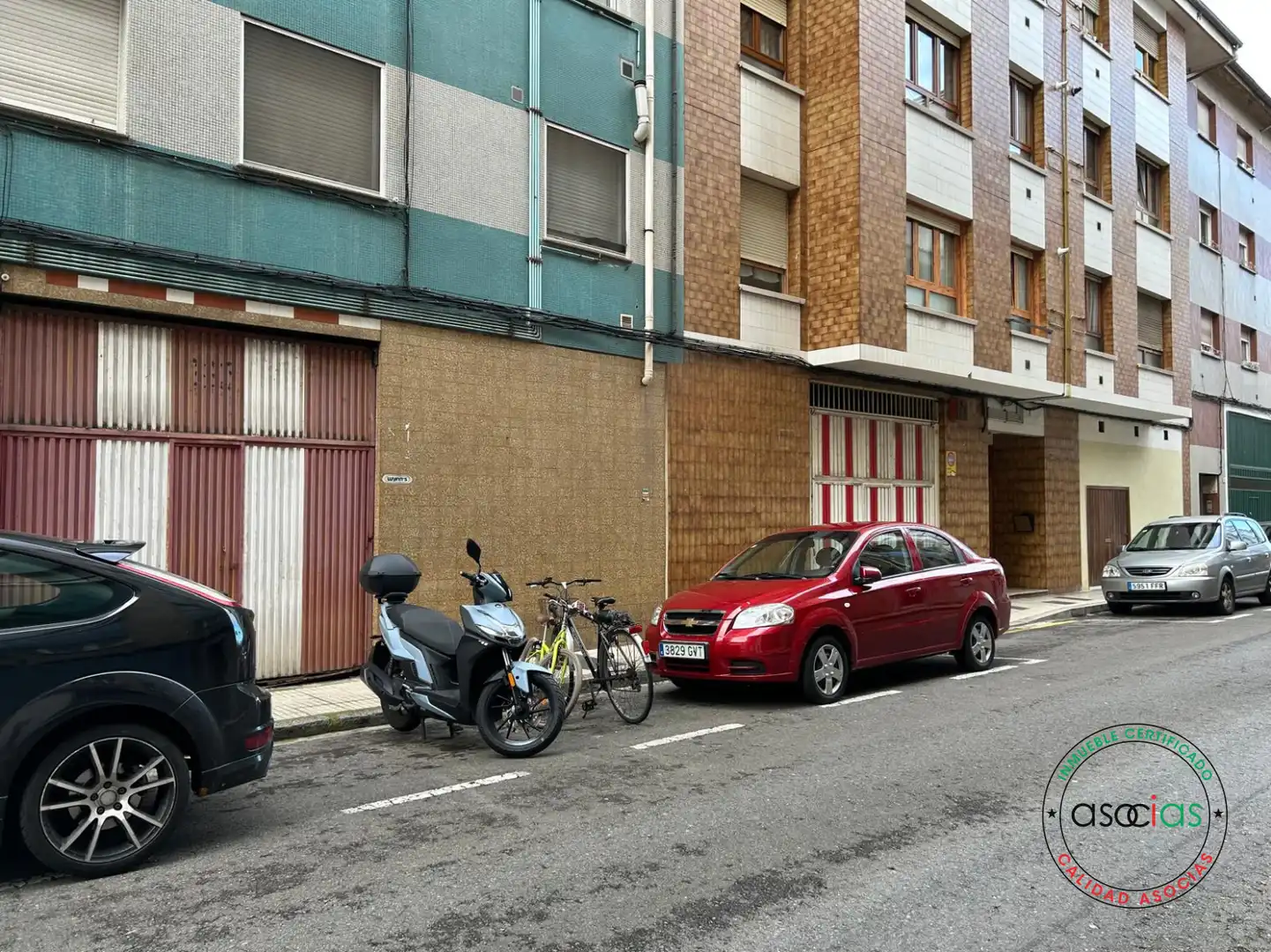 Parking de Local en venta en Gijón 