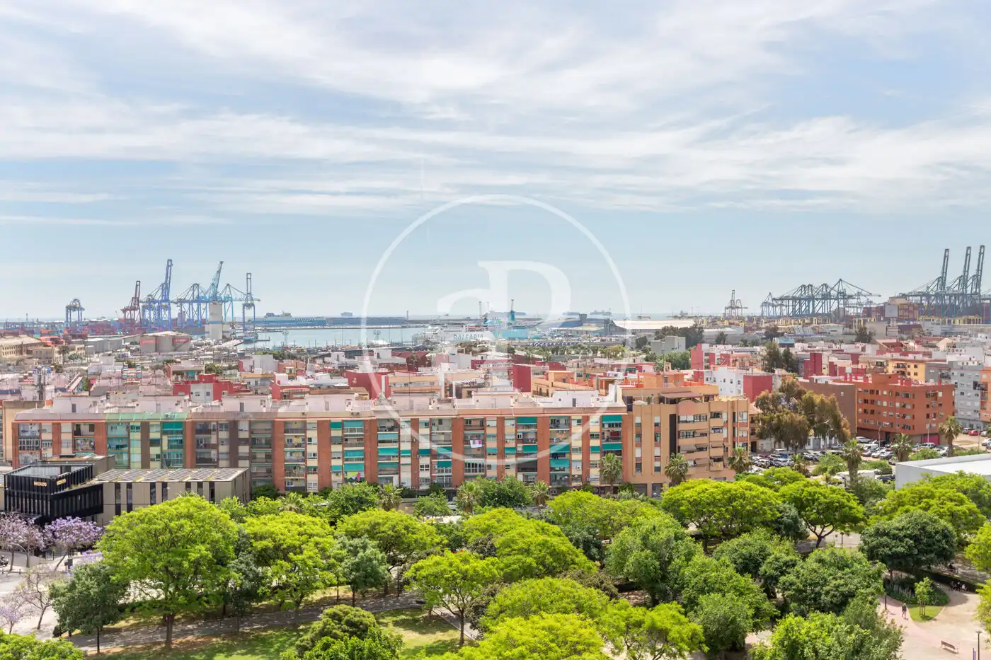Vista exterior de Ático en venta en Valencia con Aire acondicionado, Calefacción y Terraza