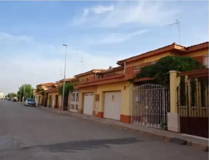 Casa en venta en CL LA PAZ