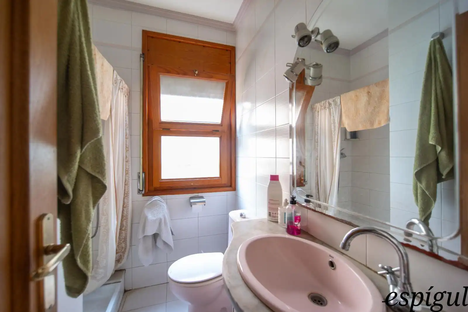 Baño de Casa o chalet en venta en Girona con Aire acondicionado, Calefacción y Terraza