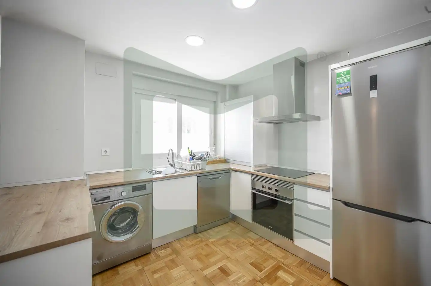 Cocina de Piso en venta en Madrid con Calefacción, Parquet y Amueblado