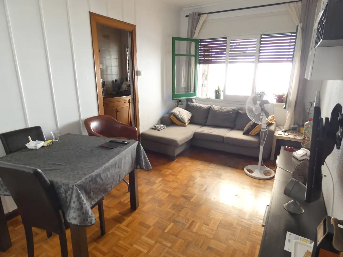 Sala de estar de Finca rústica en venta en Ripollet con Calefacción, Terraza y Trastero