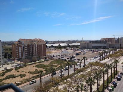 Vista exterior de Pis en venda en Castellón de la Plana / Castelló de la Plana amb Aire condicionat, Calefacció i Traster