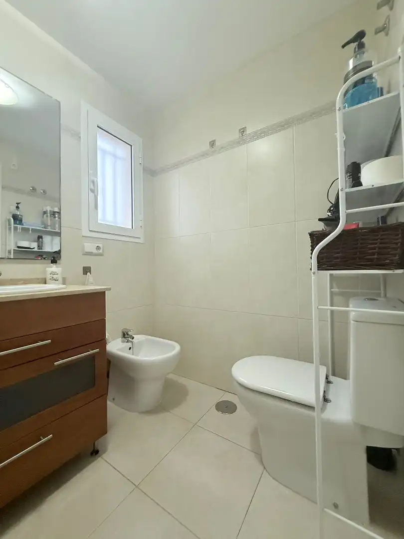 Baño de Piso en venta en Torre-Pacheco con Aire acondicionado, Jardín privado y Amueblado
