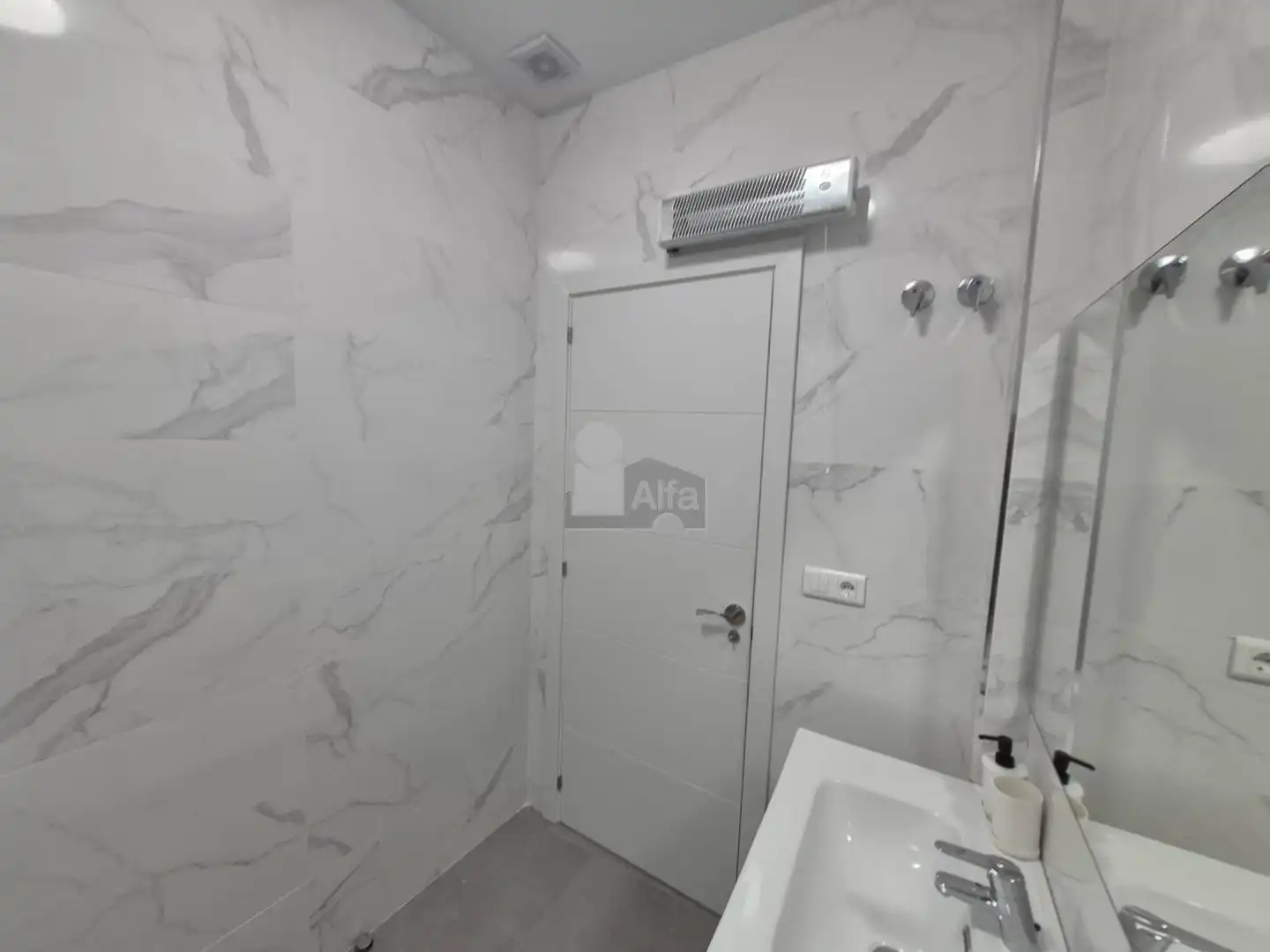 Habitación en Carrer de la Pobla de Farnals, 5, Albors