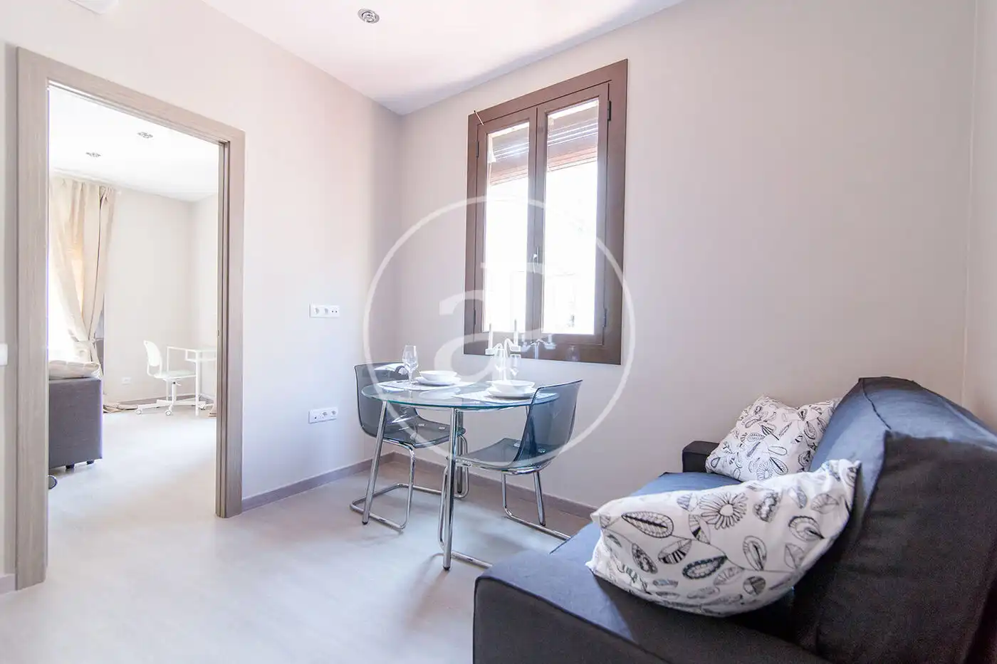 Sala de estar de Piso en venta en  Barcelona Capital con Calefacción, Amueblado y Balcón