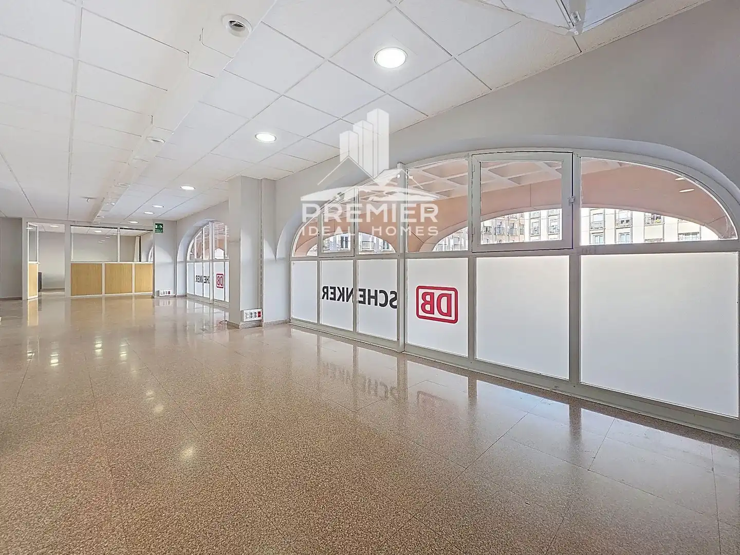 Office space to rent in Mayor, imagen 9