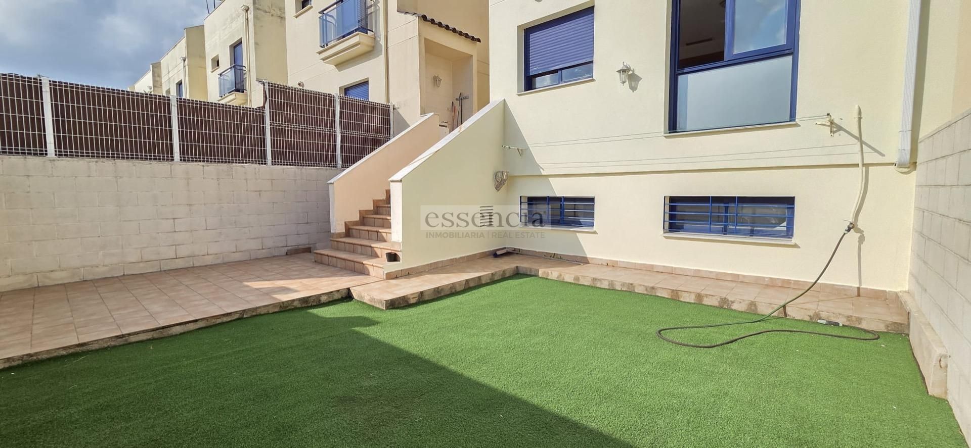 Terrassa de Casa o xalet en venda en Gandia amb Aire condicionat, Jardí privat i Terrassa