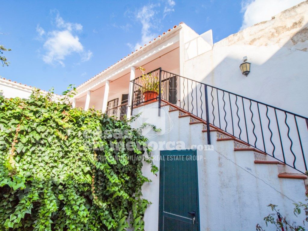 Vista exterior de Piso en venta en Maó con Aire acondicionado y Jardín privado