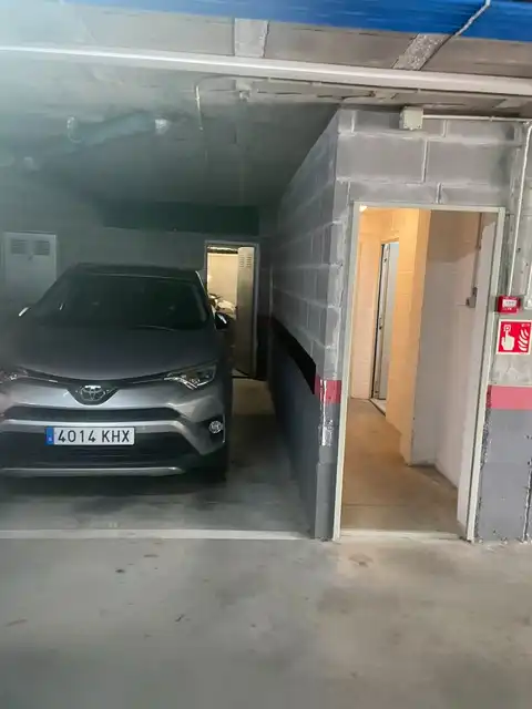 Parking de Dúplex en venta en Piélagos con Calefacción, Trastero y Amueblado