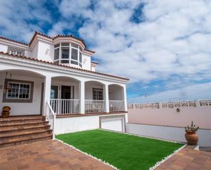 Vista exterior de Casa o xalet en venda en Las Palmas de Gran Canaria amb Terrassa