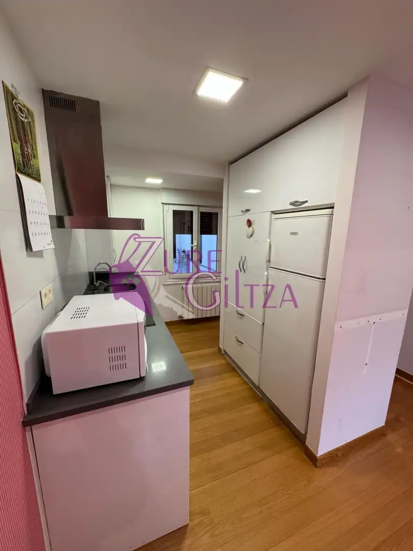 Kitchen of Flat for sale in Durango  with Heating and Furnished