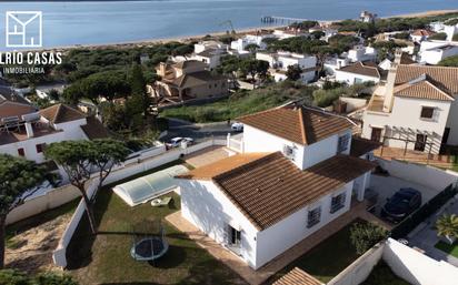 Vista exterior de Casa o xalet en venda en Mazagón amb Jardí privat, Terrassa i Piscina