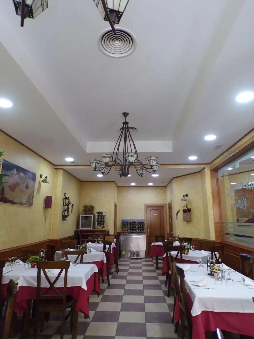 Comedor de Nave industrial en traspaso en Valdemoro