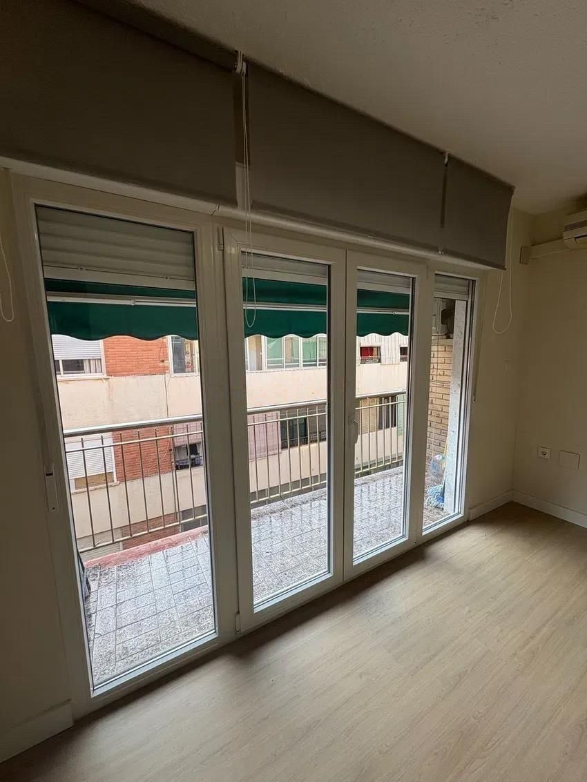 Terrassa de Pis en venda en Manises amb Aire condicionat i Balcó