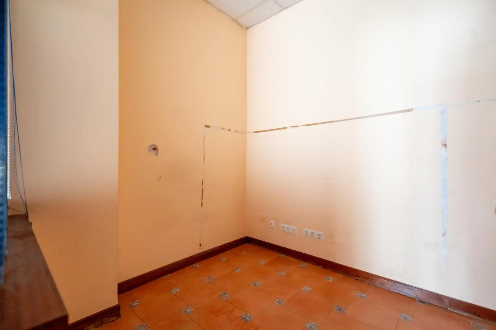 Local comercial en venta en Plaza de los Valles 9, imagen 7