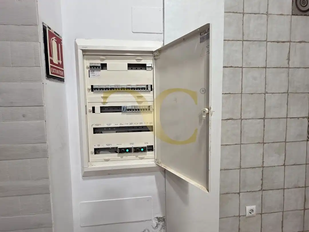 Commercial properties for rent in Llanes  with Air Conditioner