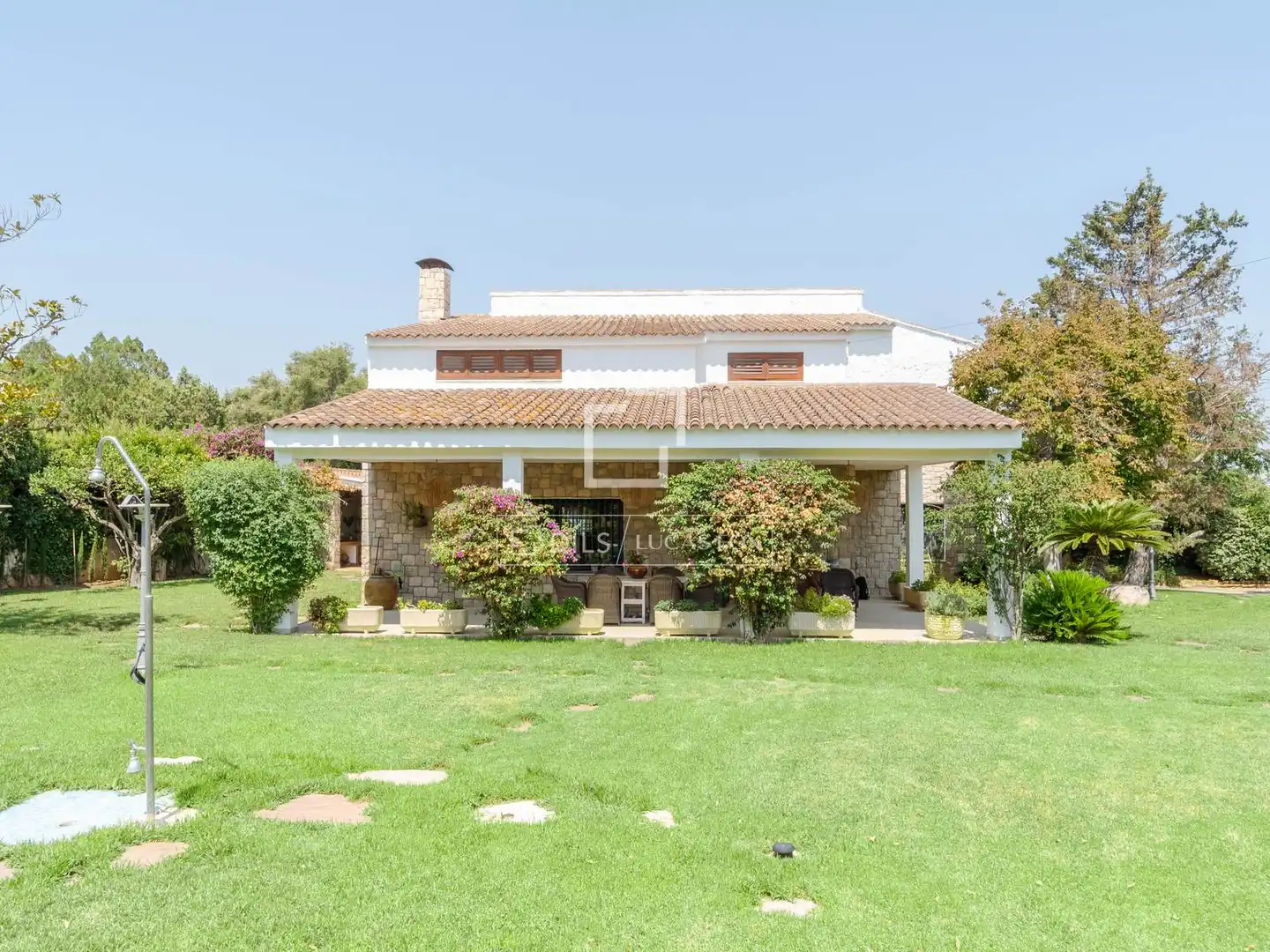 Vista exterior de Casa o chalet en venta en Godella con Aire acondicionado, Jardín privado y Terraza