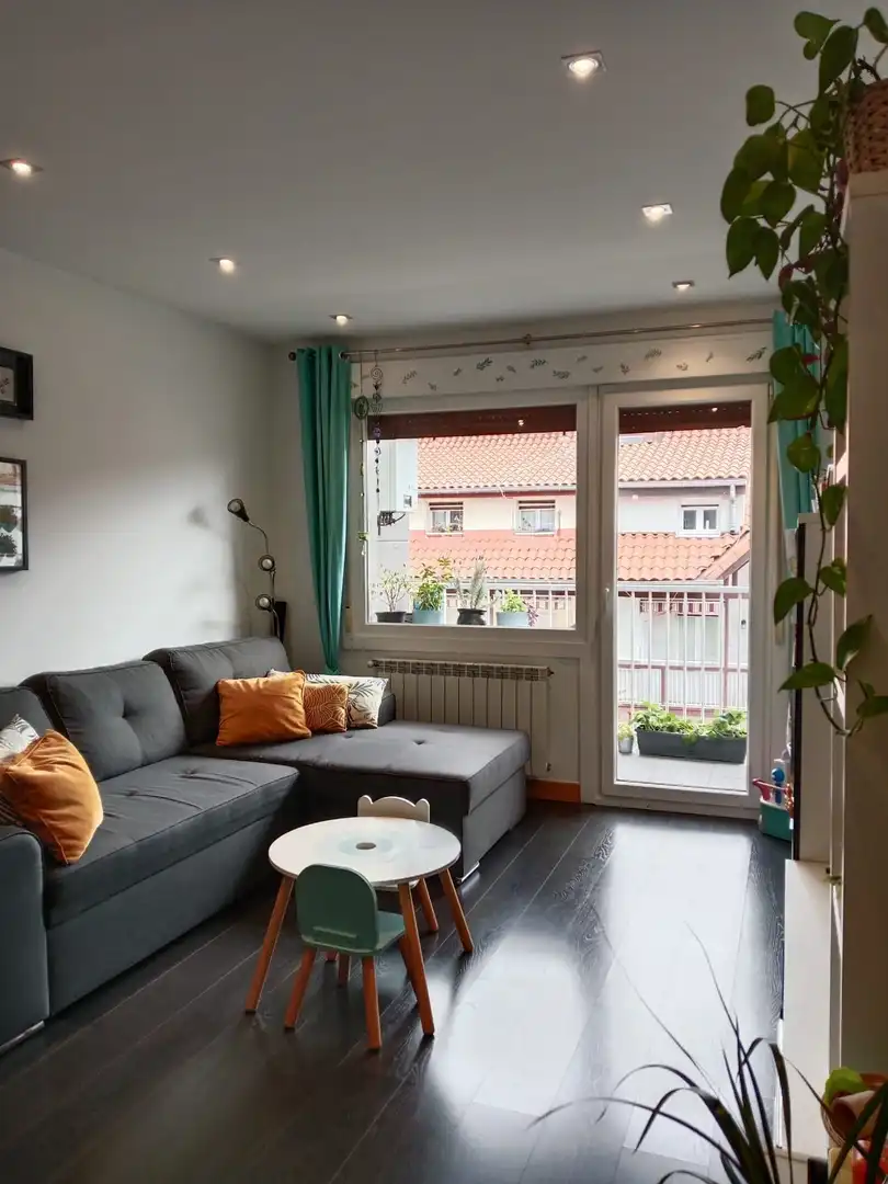 Piso con ascensor en venta en Ametzagaña, imagen 3