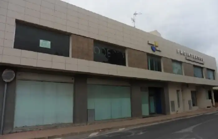 Commercial properties for rent in C/ Pantano de Argos, Los Cuarteros